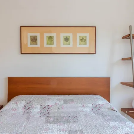 Peces De Madera דירה